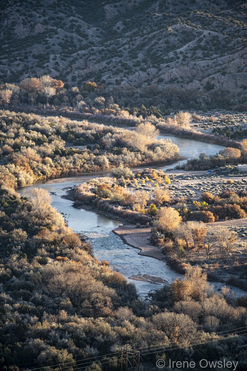 Rapids and water features in White Rock Canyon